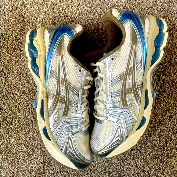 Asics Shoes - 🫑🌶️ Asics Gel-Kayano 14 Cream Pepper 🫑 🌶️